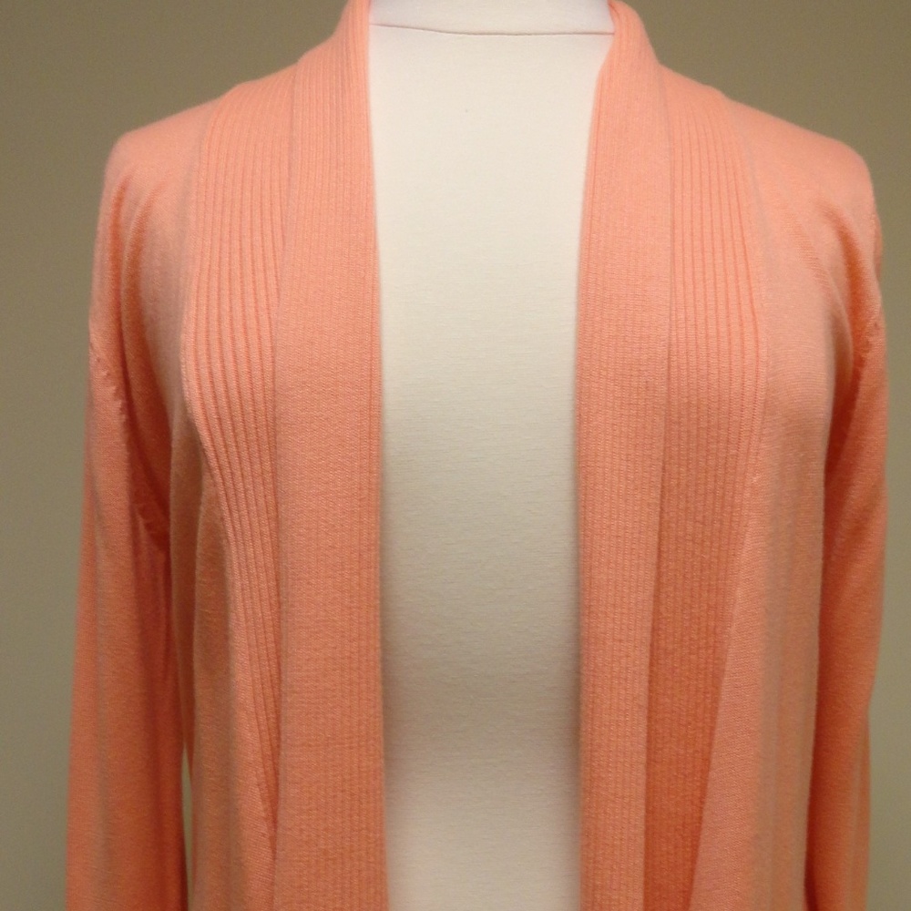 Light color Coral/Pink sweater